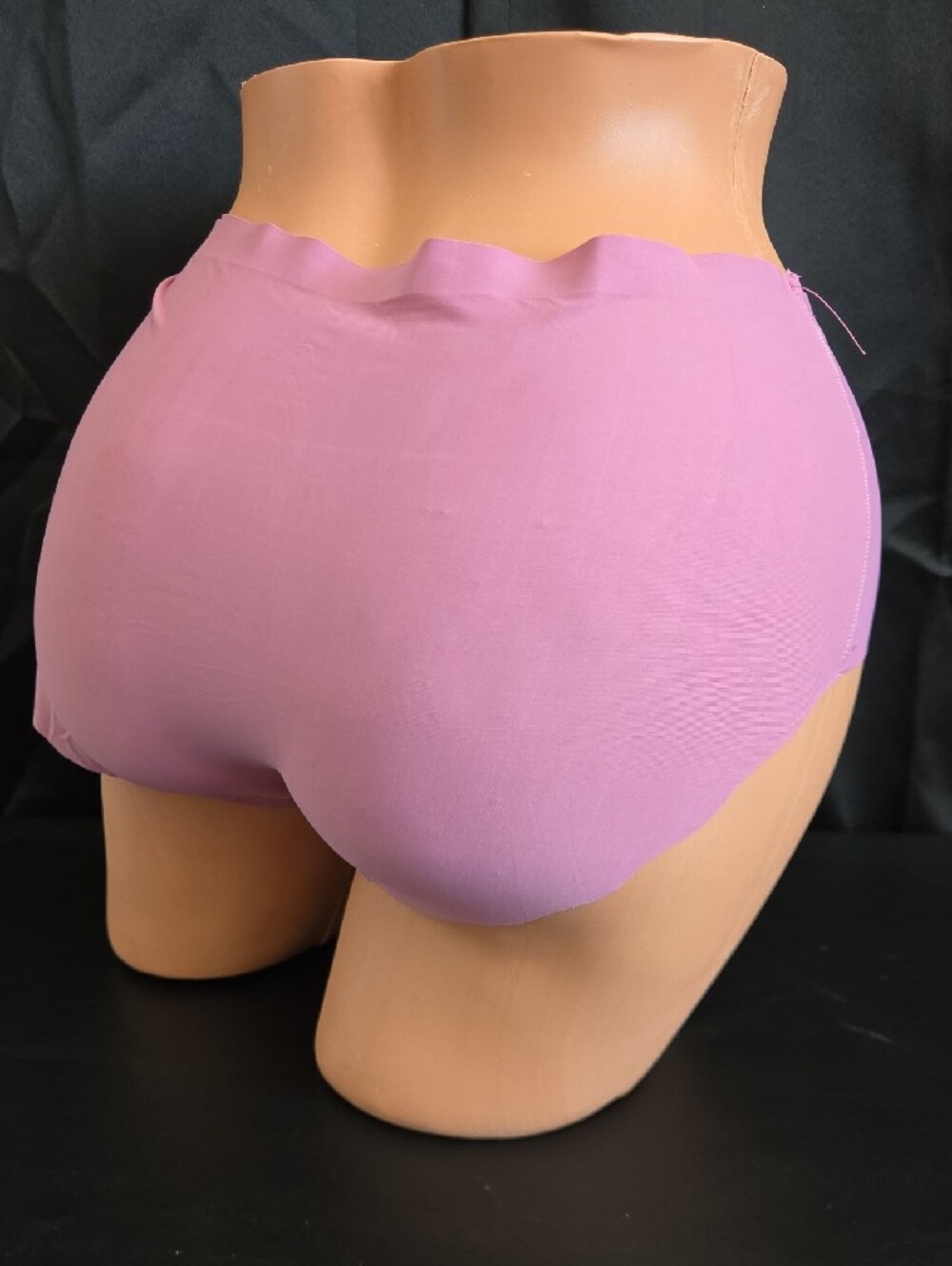 Seamless Women’s Hipster Panties - Black, Pink, Light Pink, Mauve - Picture 3 of 9